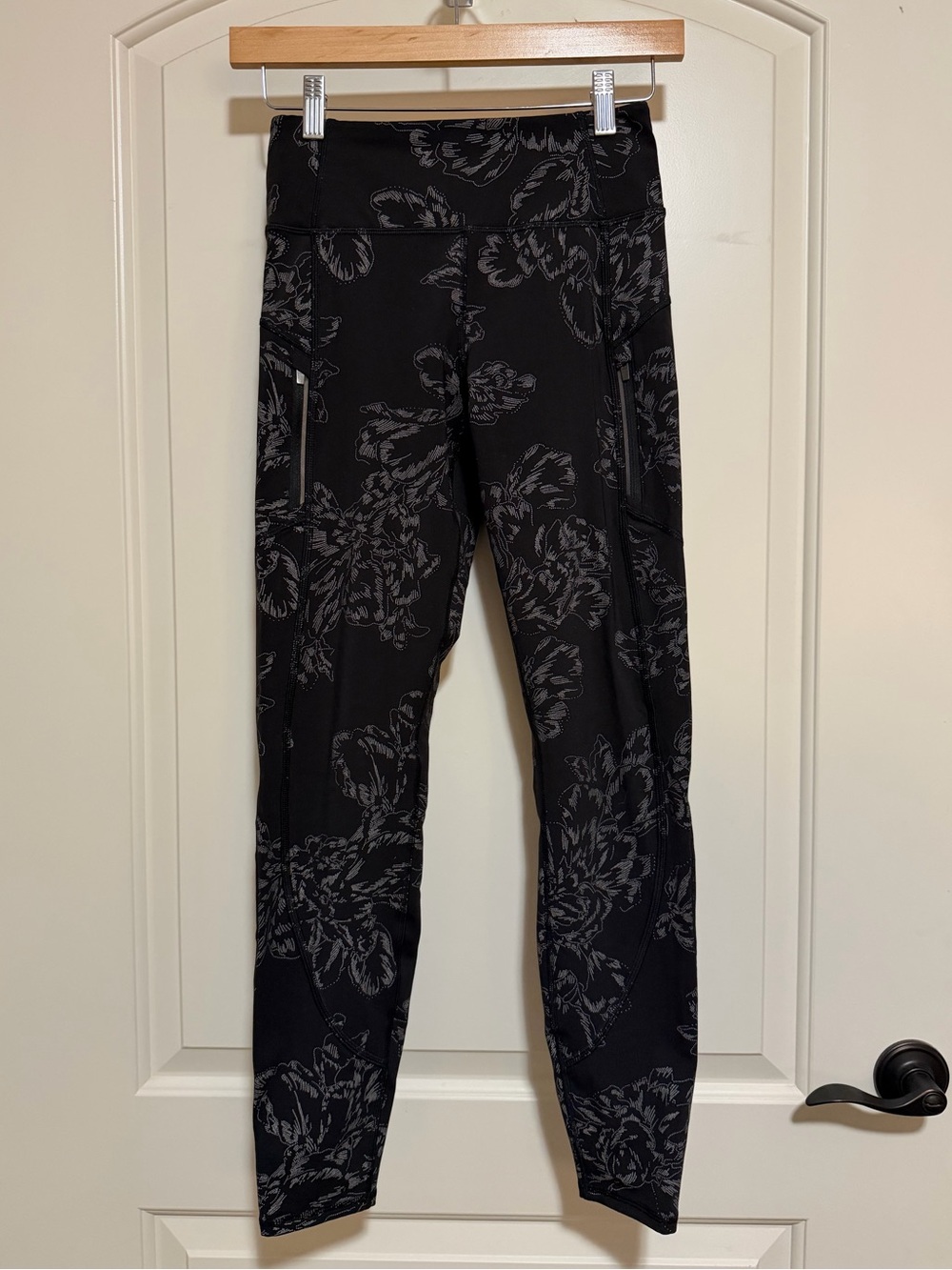 Athleta Rainier Reflective Tight - XS